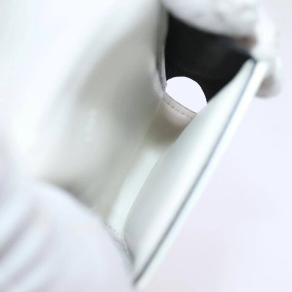 PRADA Cell Phone Case Patent leather White Auth 75214V - Picture 11 of 14